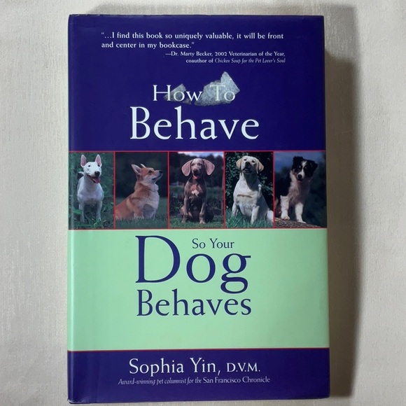 Bundle of 4 Dog Books - Picture 6 of 14